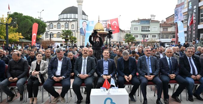 Büyükşehirin çiftçiye desteği sürüyor