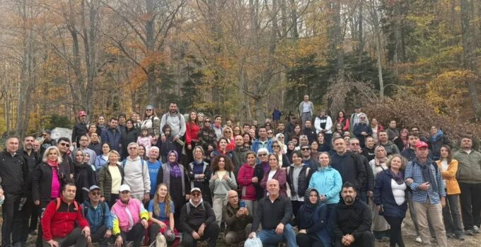 Balıkesir’de Öğretmenler Günü Doğayla İç İçe Kutlandı