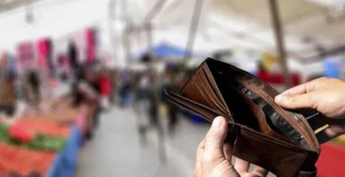 Geçim Kıskacı Derinleşiyor: Açlık Sınırı 40 Bin TL’yi, Yoksulluk Sınırı 98 Bin TL’yi Aştı!