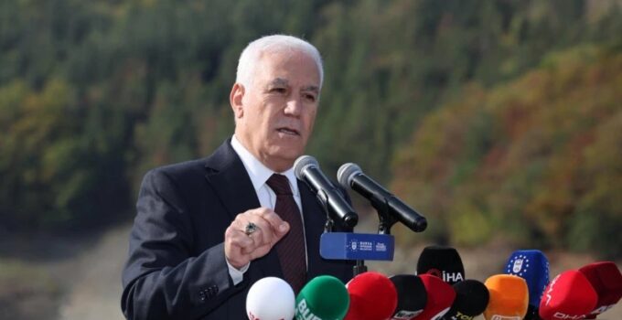Bursa’da Siyasi Deprem: Büyükşehir Belediye Başkanı Mustafa Bozbey ve Ailesine Gözaltı