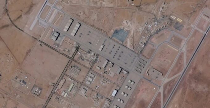 İran, Suudi Arabistan’daki ABD Üssünü Vurdu: 12 Asker Yaralı