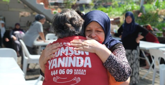 ALTIEYLÜL’DE DAYANIŞMA BÜYÜYOR, SOSYAL YARDIMLAR ARTIYOR