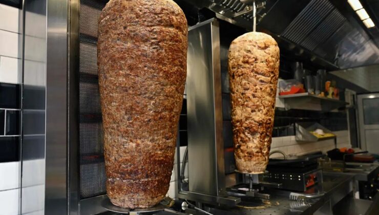 Et Ürünlerinde Yeni Dönem: Döner, Sucuk ve Kıymada “Yüzde 100” İfadesi Yasaklandı!