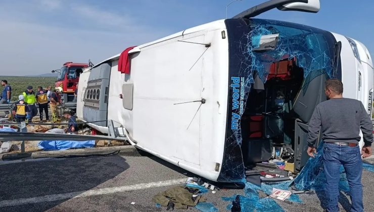 Manisa’da Facia: Tır ile Yolcu Otobüsü Çarpıştı (11 Ölü, 27 Yaralı)